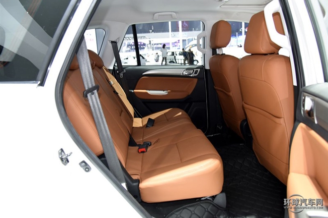 2015款 2.8T 四驅(qū)柴油尊享版5座