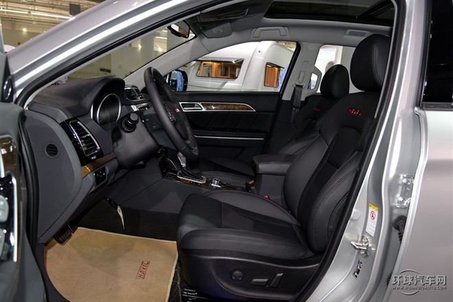 2015款 2.0T 自動(dòng)兩驅(qū)尊貴型