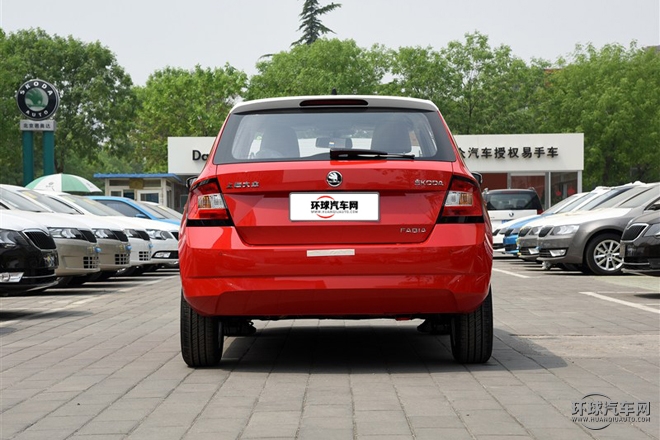 2015款 1.6L 自動(dòng)創(chuàng)行版