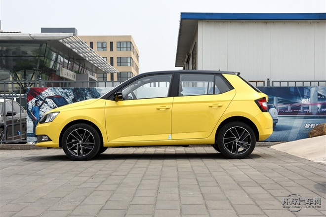 2015款 1.6L 自動運(yùn)動版