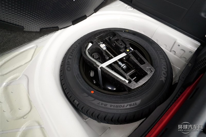 2015款 1.6L 自動(dòng)智行版