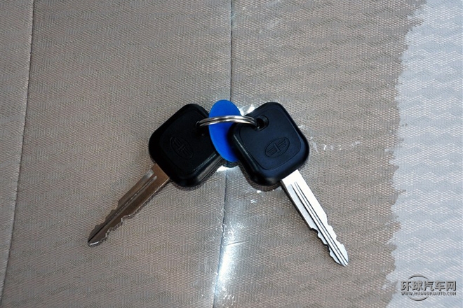 2015款 1.3L標準型CA4GX13