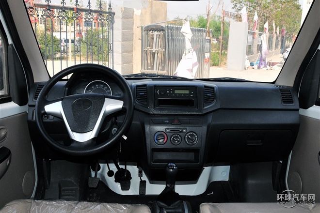 2015款 1.3L標(biāo)準(zhǔn)型CA4GX13
