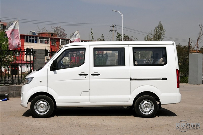 2015款 1.3L標(biāo)準(zhǔn)型CA4GX13