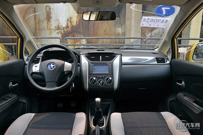 2015款 1.6L 手動(dòng)北斗導(dǎo)航版