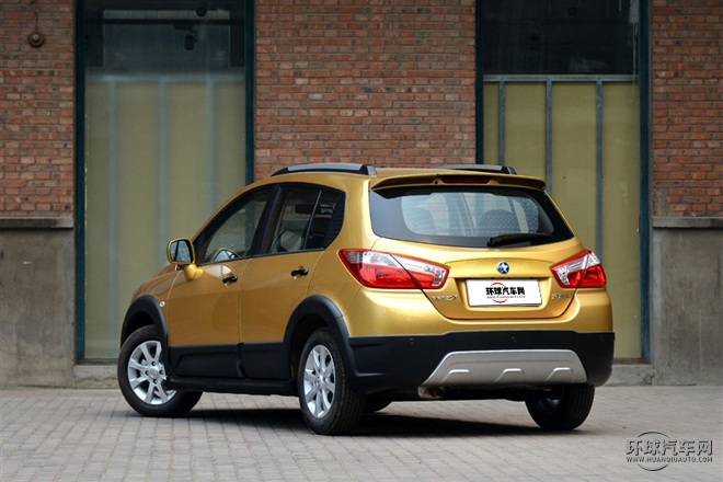 2015款 1.6L 手動北斗導(dǎo)航版