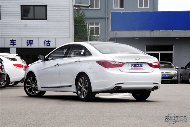 2015款 經(jīng)典 2.4L 自動(dòng)豪華版 國(guó)V