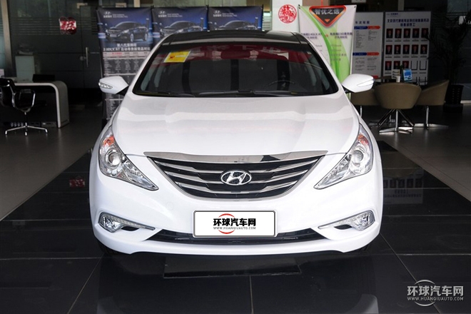 2015款 經(jīng)典 2.4L 自動領(lǐng)先版 國V