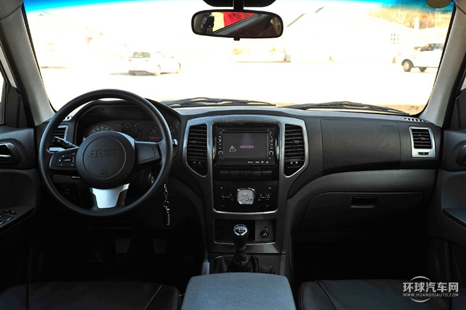 2015款 2.0T 四驅(qū)豪華型