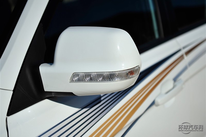 2015款 2.0T 四驅(qū)豪華型