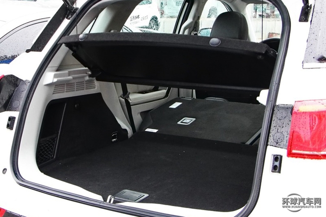 2015款 2.0T 手動(dòng)兩驅(qū)尊貴型