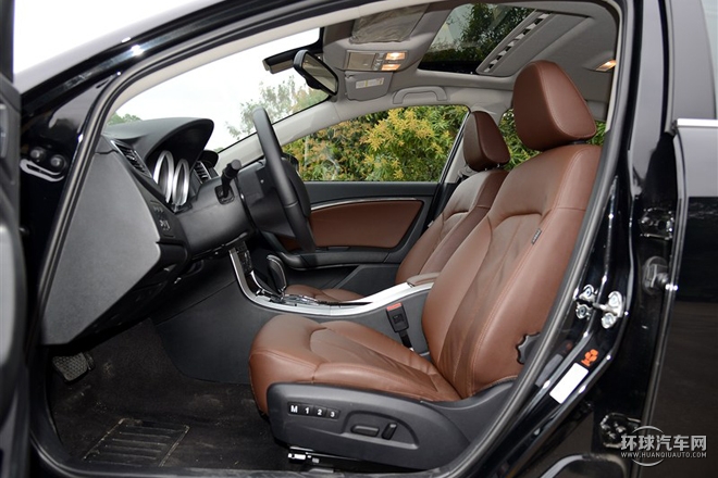 2015款 1.8T 自動(dòng)旗艦型