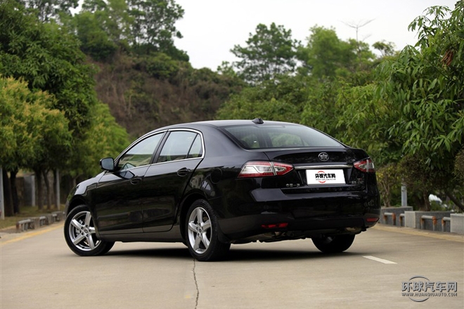 2015款 1.8T 自動(dòng)旗艦型