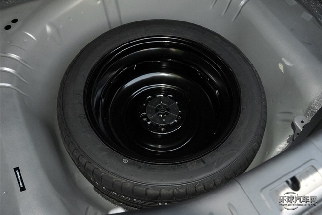 2015款 1.8T 自動(dòng)舒適型