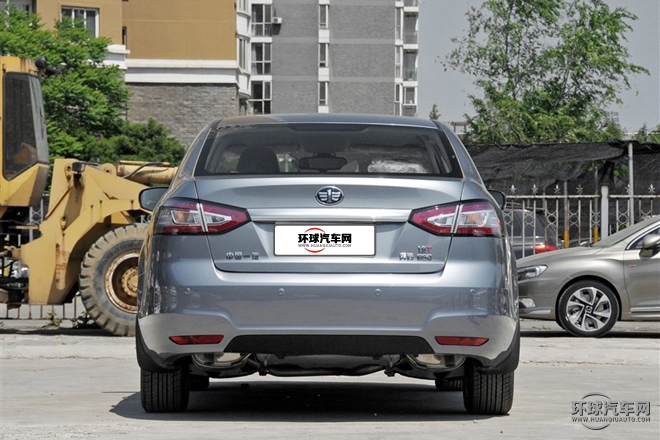 2015款 1.8T 自動(dòng)舒適型