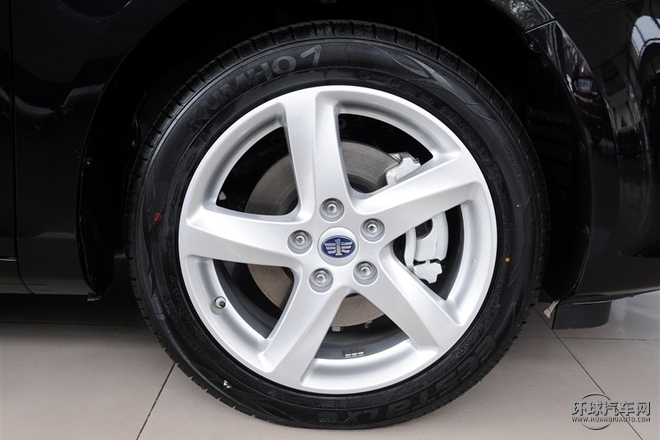 2015款 1.8T 自動(dòng)尊貴型