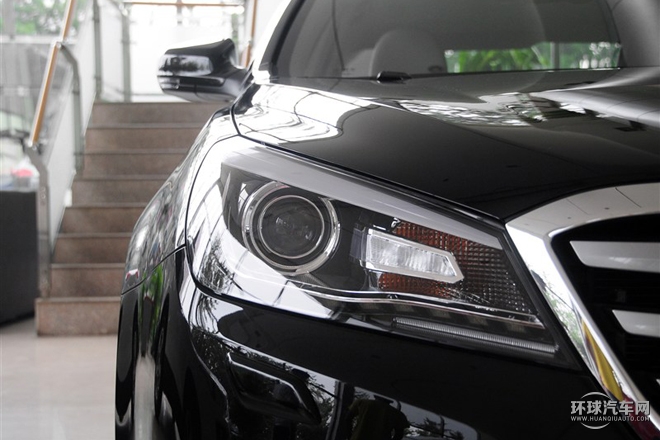 2015款 1.8T 自動(dòng)尊貴型