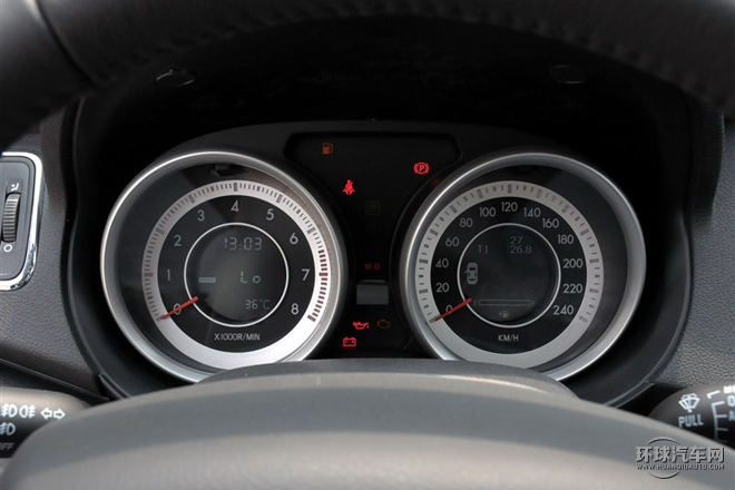 2015款 2.0T 自動豪華型