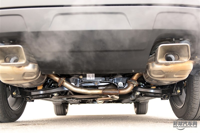 2015款 1.8T 自動(dòng)運(yùn)動(dòng)型