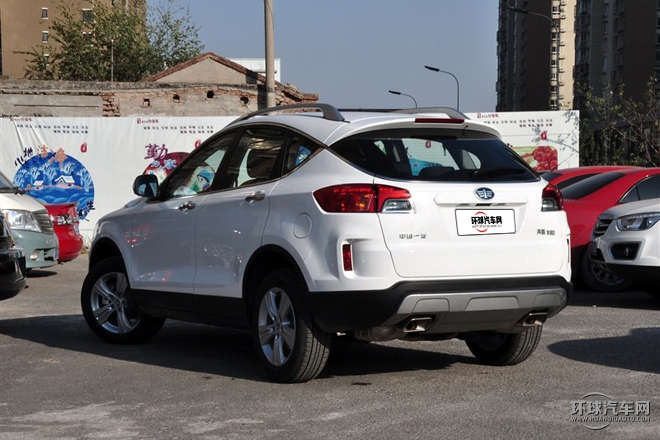 2015款 2.0L 手動(dòng)基本型