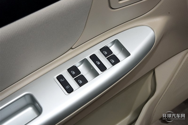 2015款 1.5L 手動進(jìn)取型