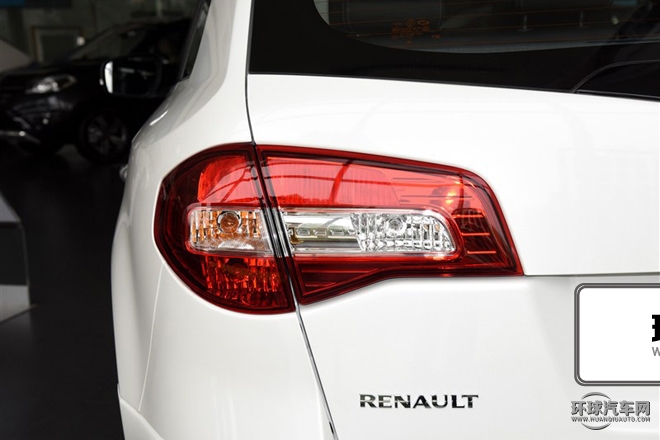 2015款 2.0L 兩驅(qū)時尚版