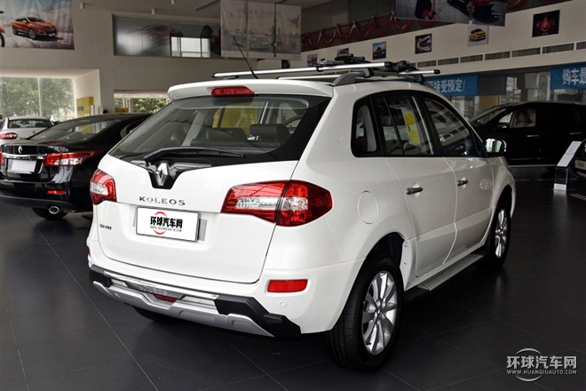 2015款 2.0L 兩驅(qū)時尚版