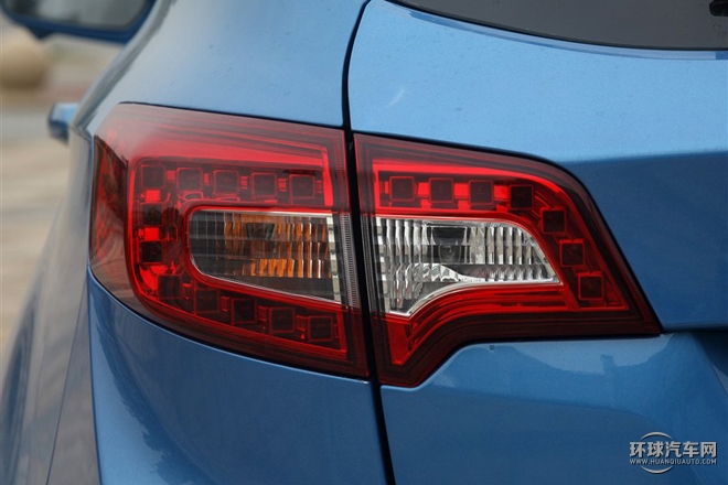 2015款 1.5T CVT創(chuàng)領版