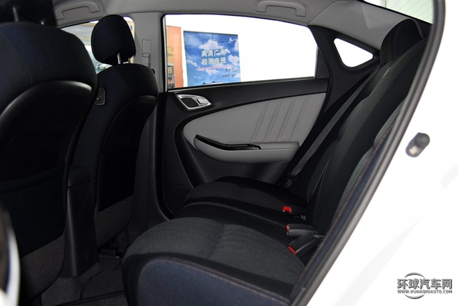 2015款 1.8T 自動智慧型