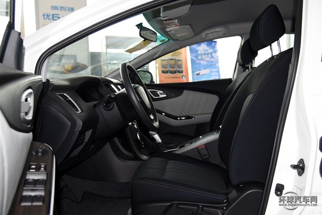 2015款 1.8T 自動(dòng)智慧型