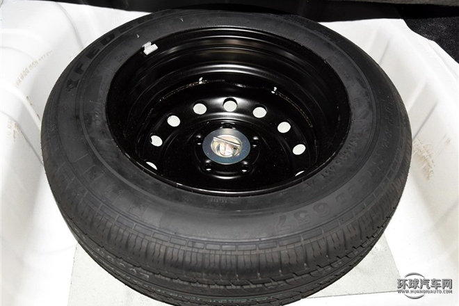 2015款 1.8T 自動(dòng)智尊型