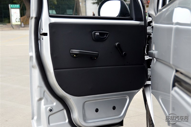 2015款 1.0L基本型非空調(diào)C10