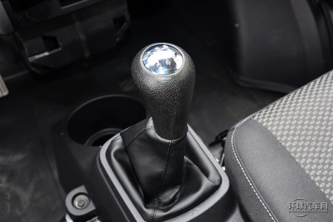 2015款 1.0L基本型非空調(diào)C10