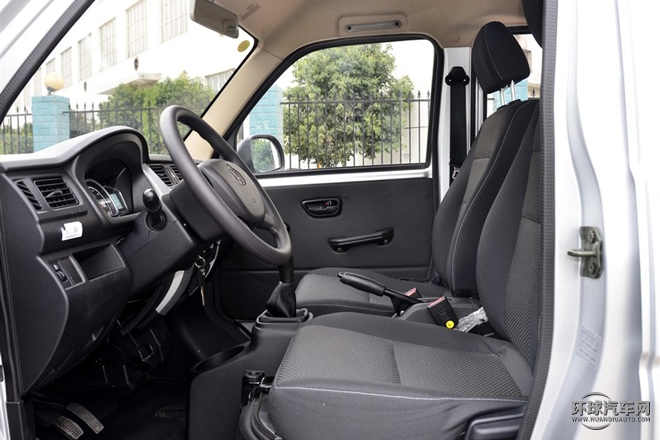 2015款 1.0L基本型非空調(diào)C10