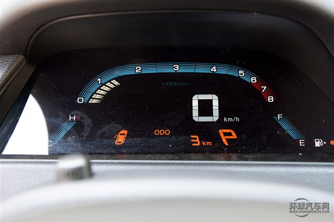 2015款 1.8T 自動(dòng)旗艦型