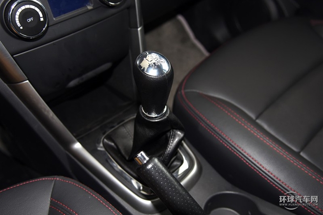 2015款 1.6L MT 風尚周年運動版