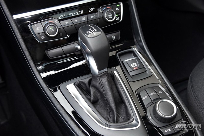 2015款 218i 領(lǐng)先型