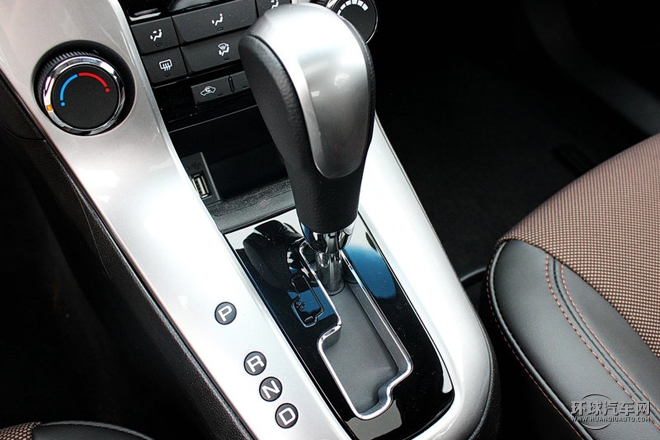 2015款 掀背 1.6L 自動舒適版