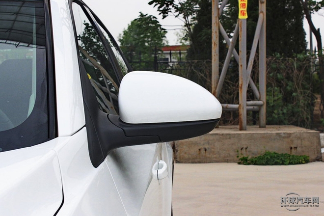 2015款 掀背 1.6L 自動(dòng)舒適版