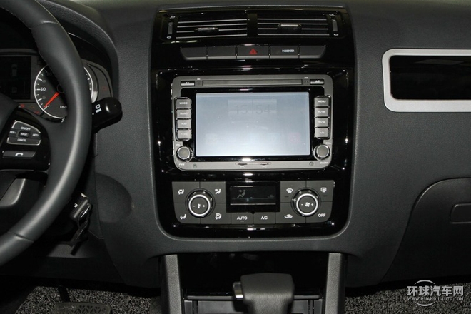 2015款 改款 1.8T CVT優(yōu)雅型
