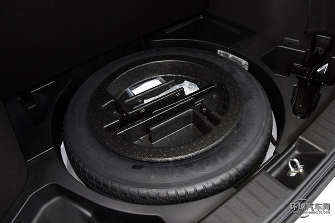 2015款 2.0T 四驅(qū)旗艦型