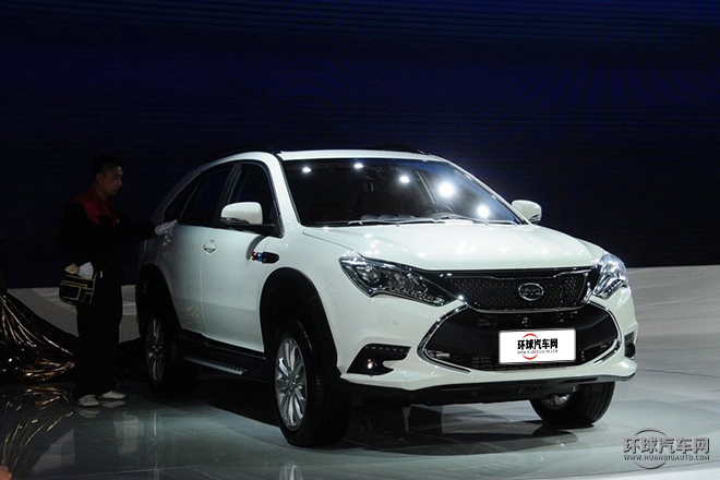 2015款 2.0T 四驅(qū)尊貴型