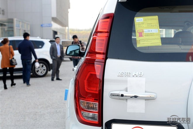 2015款 2.0T 標(biāo)準(zhǔn)型 7座