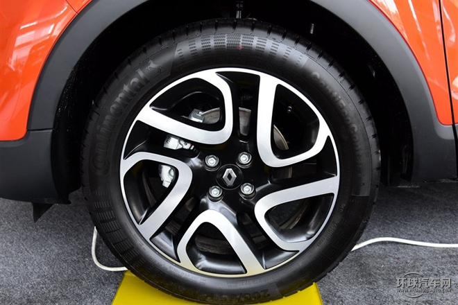 2015款 1.2T 自動(dòng)標(biāo)準(zhǔn)型