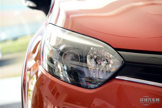 2015款 1.2T 自動(dòng)標(biāo)準(zhǔn)型