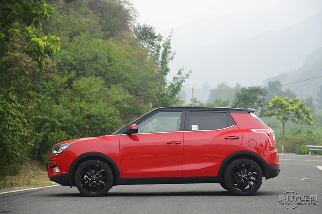 2015款 1.6L 自動兩驅致酷版