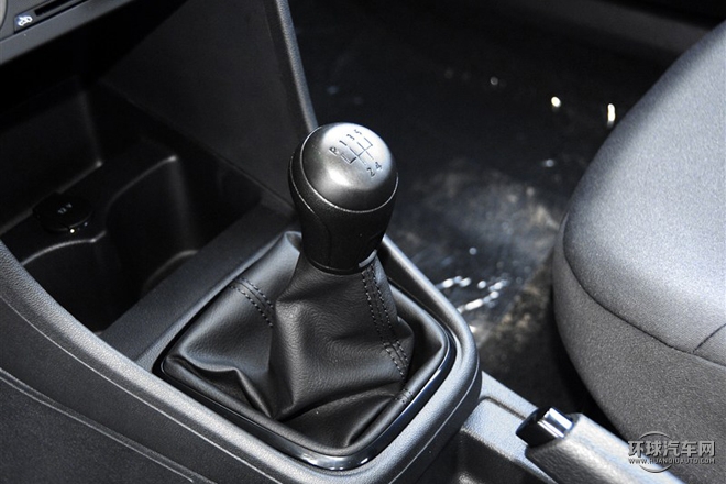 2015款 1.6L 手動風尚型
