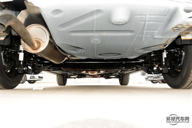 2015款 1.6L 自動(dòng)風(fēng)尚型