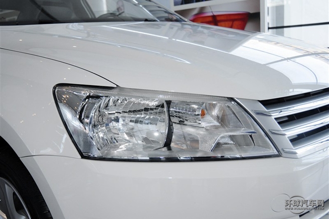 2015款 1.6L 自動(dòng)舒適型