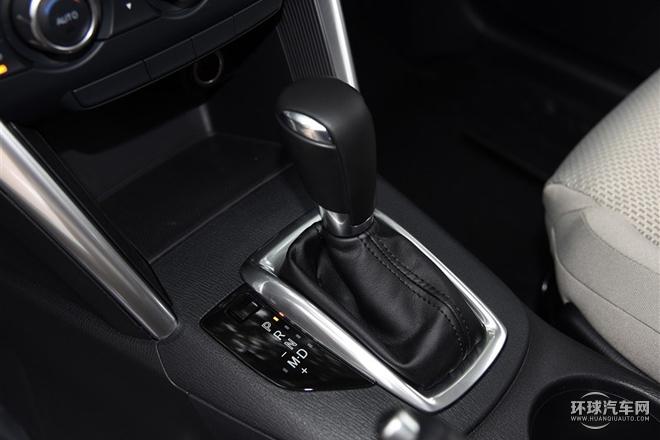 2015款 2.0L 手動兩驅(qū)舒適型
